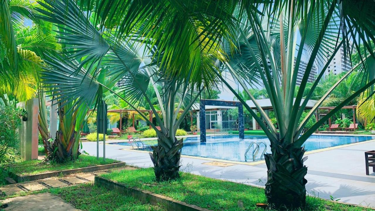 Twin Palms Resort Sihanoukville Exterior photo