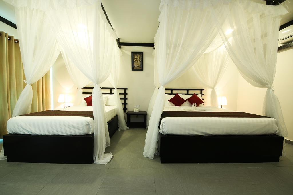 Twin Palms Resort Sihanoukville Room photo