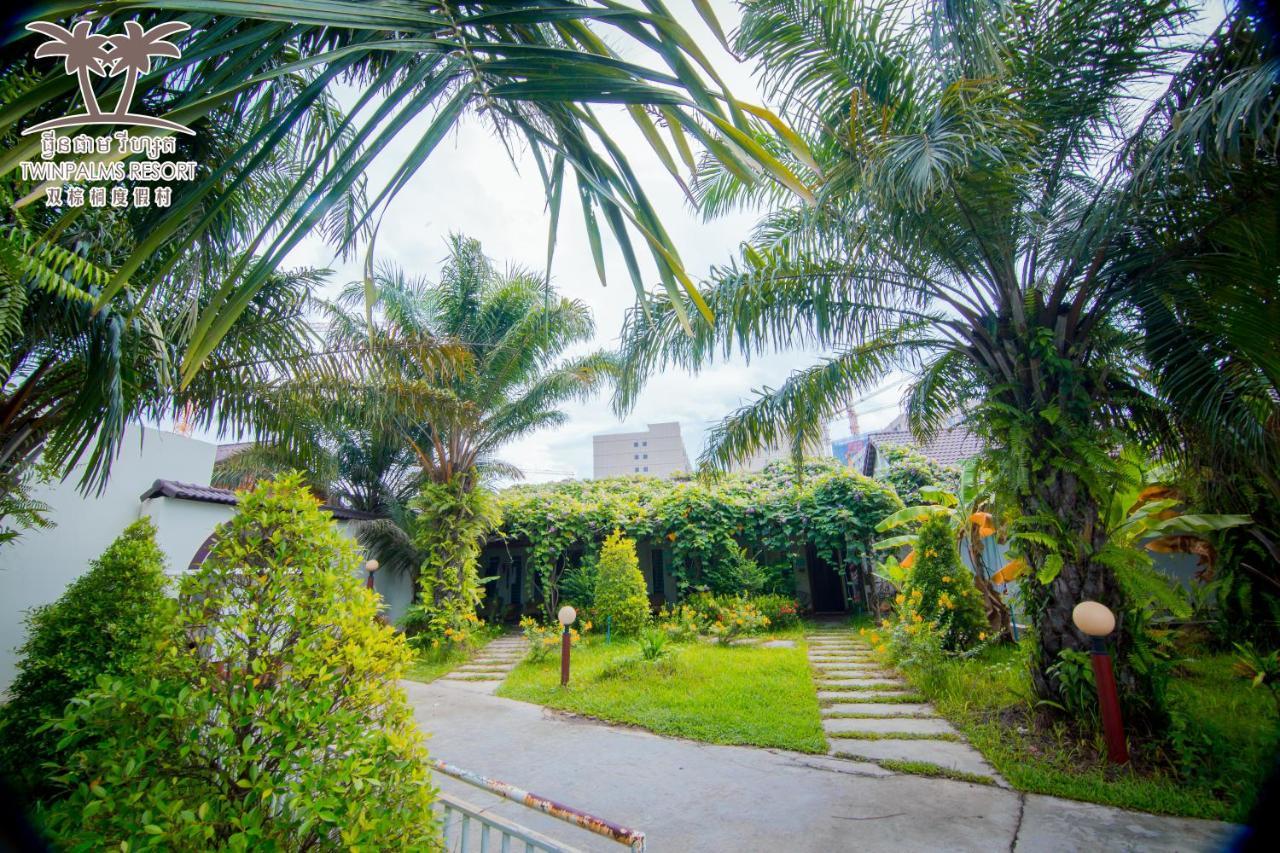 Twin Palms Resort Sihanoukville Exterior photo